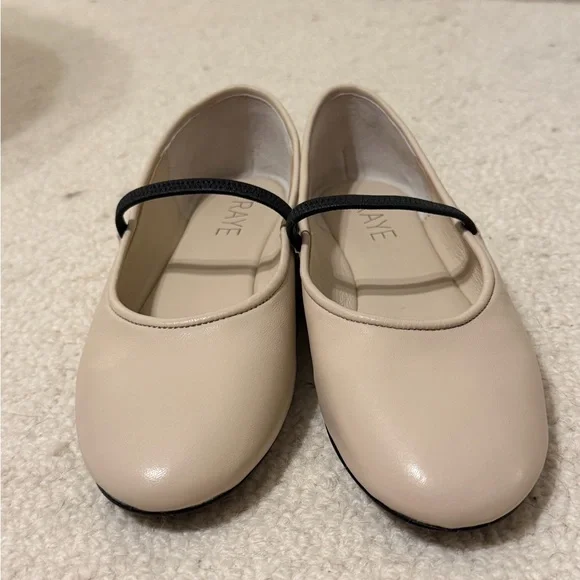 Revolve RAYE Joli Flat in Ivory / Black size 6 - Picture 5 of 7